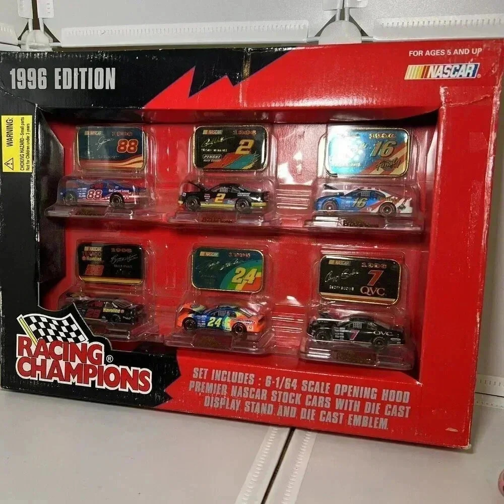 Nascar Racing Champion 1996 Premier Display Stand W/ Cars